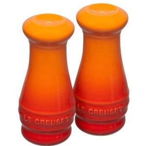 Le Cruset Salt and Pepper Shaker Set - Flame